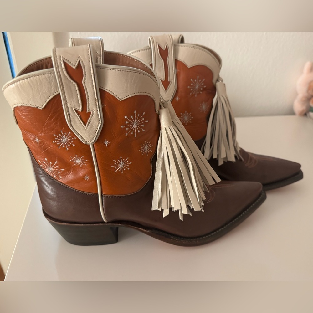 Miron Crosby Short Boots